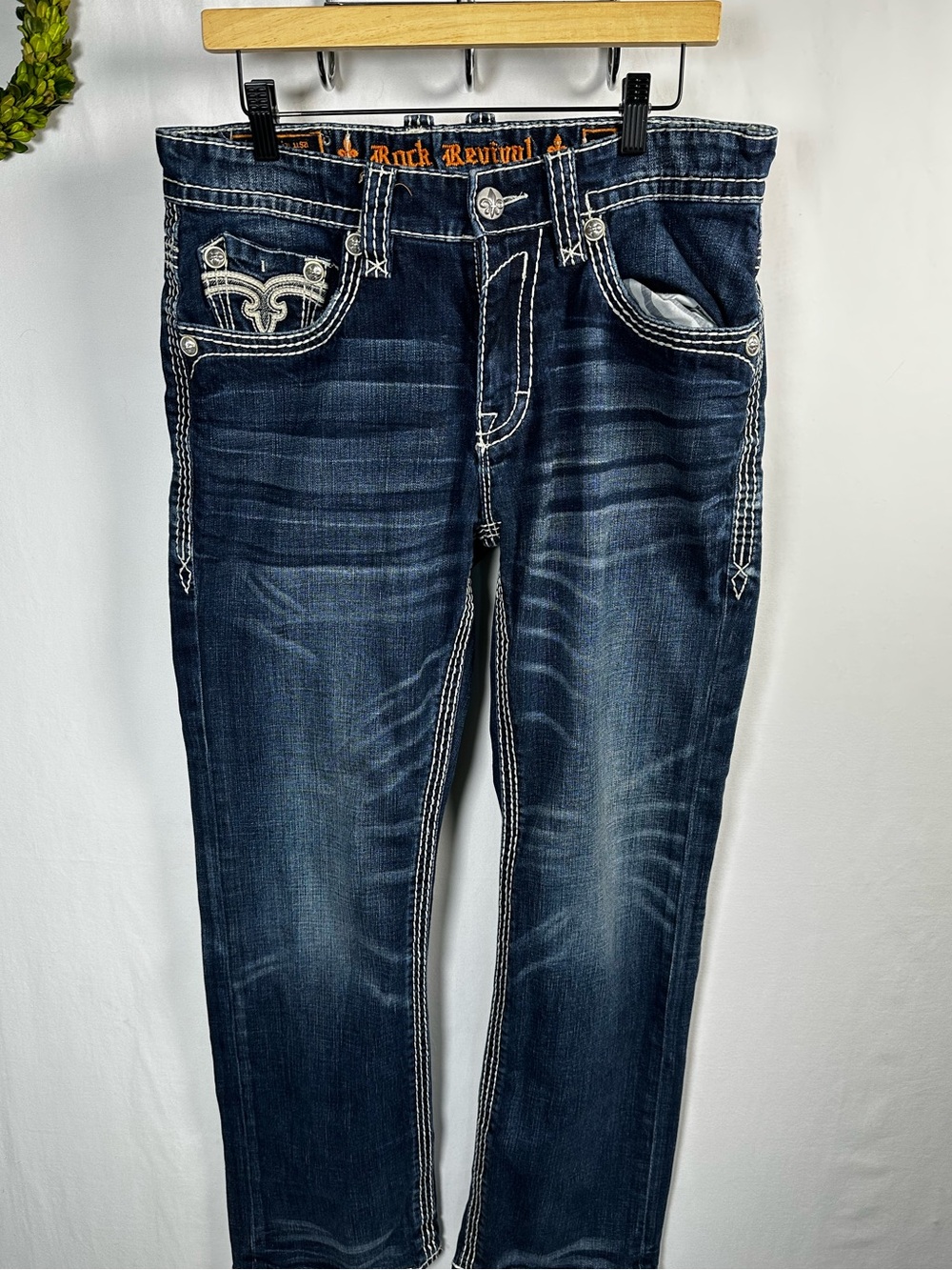 ROCK REVIVAL Relaxed Ricky Straight Jeans Size 34 Men's